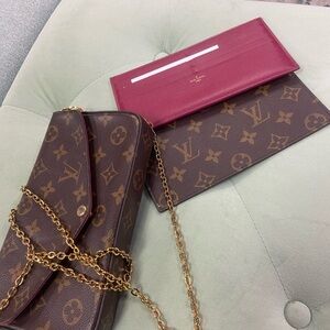 Preloved felice with insert included